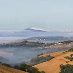 La Mia Casa Nelle Marche Alojamento de Acomodação e Pequeno-almoço Ripatransone