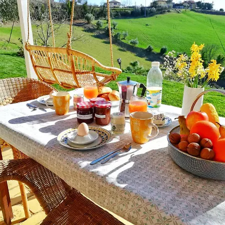 فندق مبيت وإفطار La Mia Casa Nelle Marche 3*