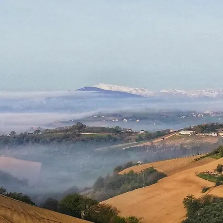 La Mia Casa Nelle Marche Nocleg ze śniadaniem Ripatransone