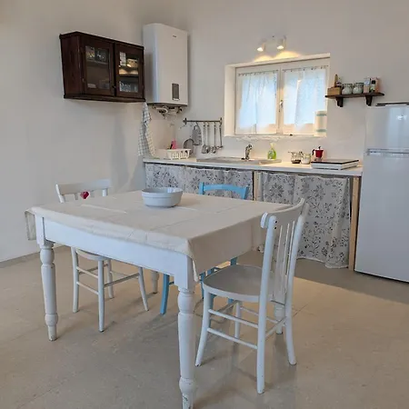 La Mia Casa Nelle Marche Bed & Breakfast 3*