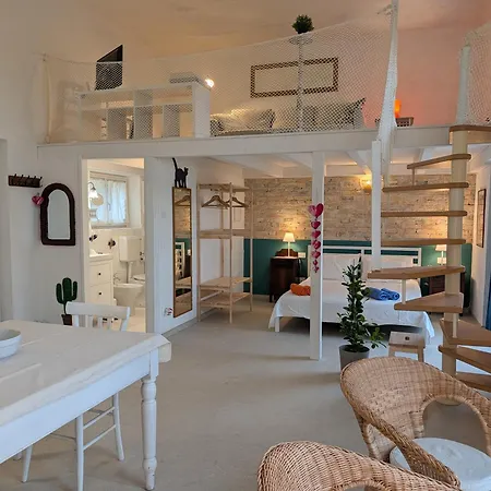 Bed & Breakfast La Mia Casa Nelle Marche 3*